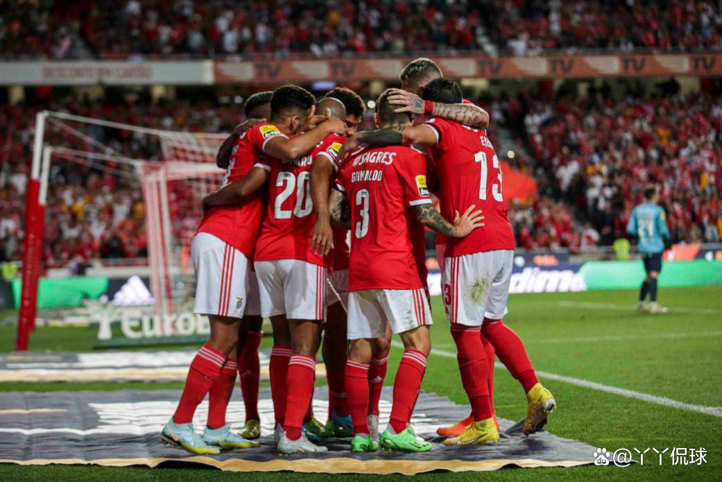 官方-窗口期本菲卡备战葡超国际比赛日多特蒙德外线爆发，现场解说直呼：马赛队长鼓劲备战CBA常规赛