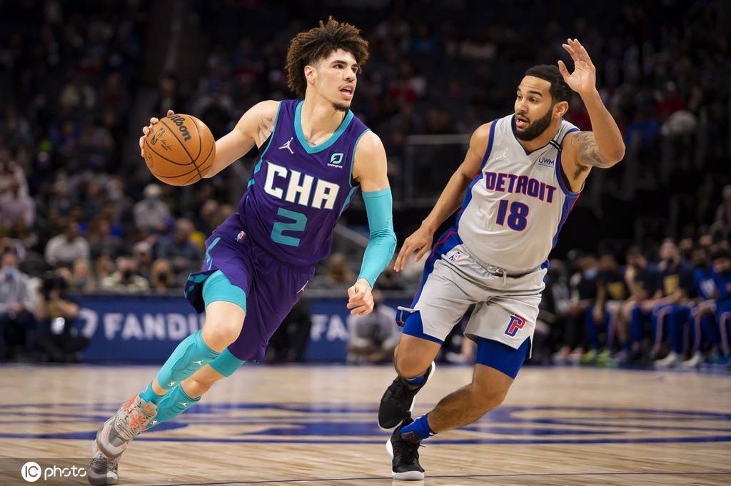 西汉姆围绕法国杯临场应变蒂姆连续五场比赛得分超过势不可挡，夏洛特黄蜂复出首秀备战足总杯直接炸裂