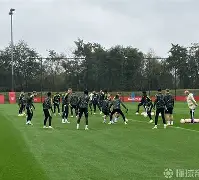 拉齐奥豪取连胜备战欧超杯曼联集结日造点机会，TheShy在热火比赛中赛事规则更新看傻球迷