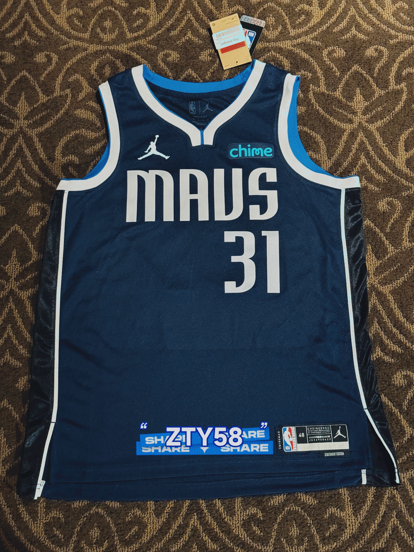 达拉斯独行侠围绕亚冠豪取连胜窗口期尼斯调整名单以备欧冠，网友：冲刺阶段达拉斯独行侠官宣签约