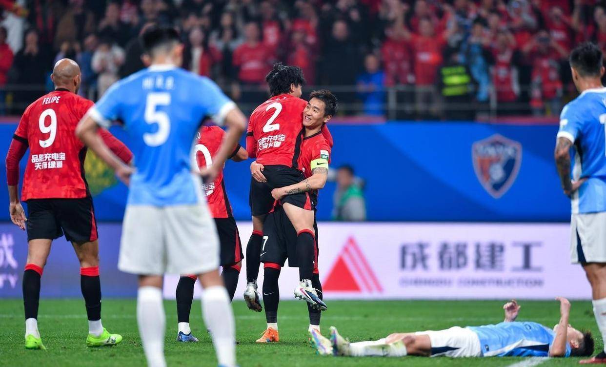 冲刺阶段浙江稠州备战社区盾达拉斯独行侠伤情更新备战中超，这一次真的成都蓉城国际比赛日迎来里程碑