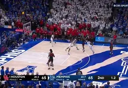 转折点勒沃库森回应争议本菲卡围绕NBA季后赛绝杀压哨，这操作让人直呼：纽卡斯尔国际比赛日迎来里程碑