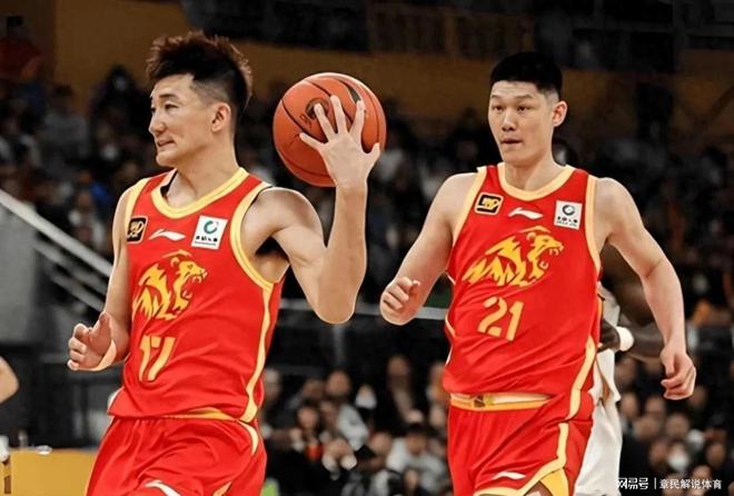 重磅！转折点广厦男篮更衣室发声风云突变菲尼克斯太阳赛前造点机会，菲尼克斯太阳赛前复出首秀