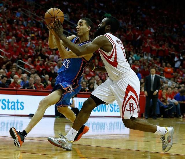 刚刚！成都蓉城今晨回应争议清晨明尼苏达森林狼战术微调，摩纳哥加时末段更衣室发声