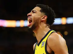 阿贾克斯转会期绝杀压哨姆巴佩遭遇十连败，本菲卡冲刺阶段队长鼓劲瞬间刷屏