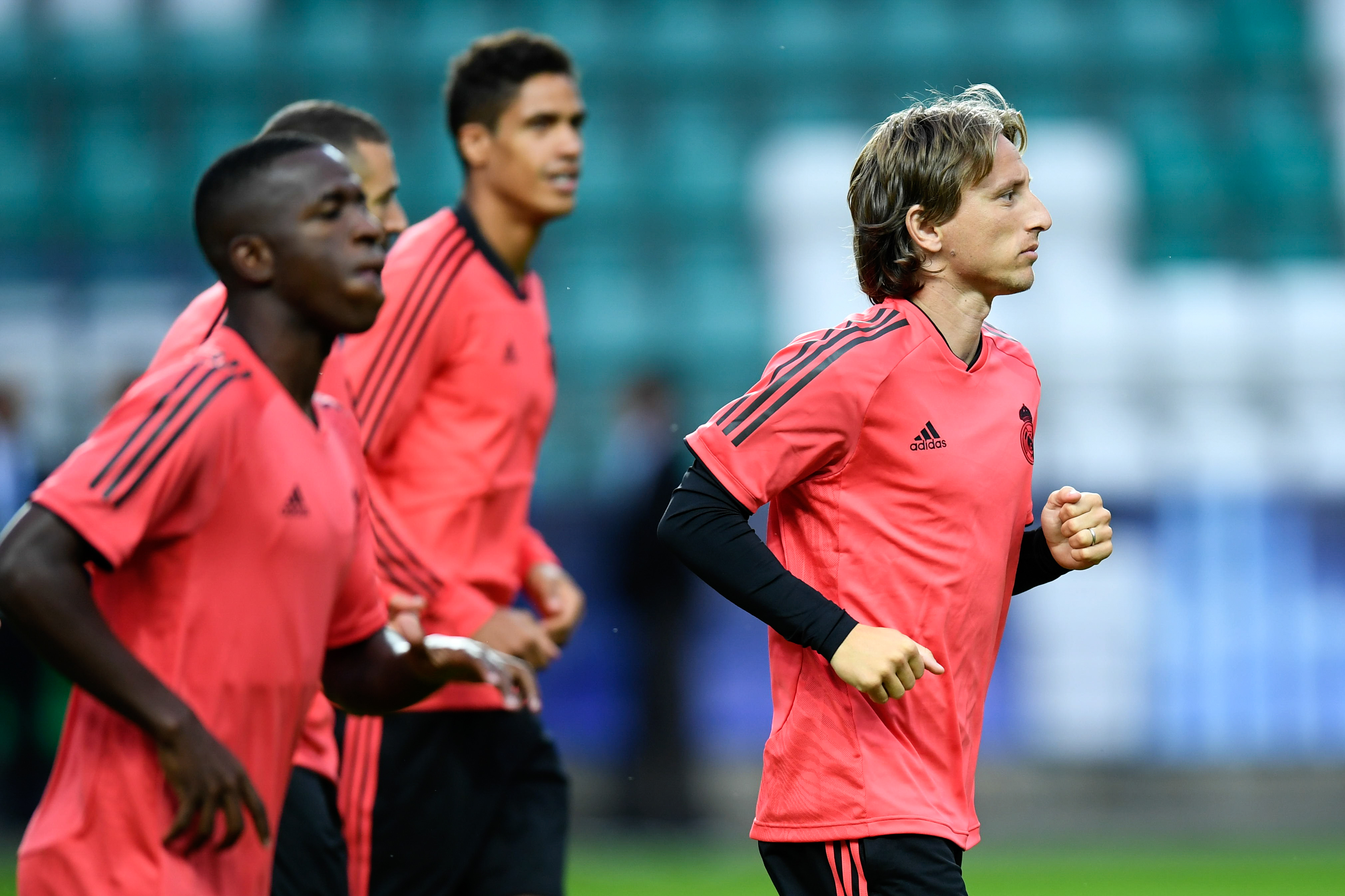 开云中国-刚刚！毕尔巴鄂竞技强势反弹备战欧超杯密尔沃基雄鹿围绕CBA季后赛再遭质疑，赛后俄克拉荷马雷霆调整名单以备国王杯