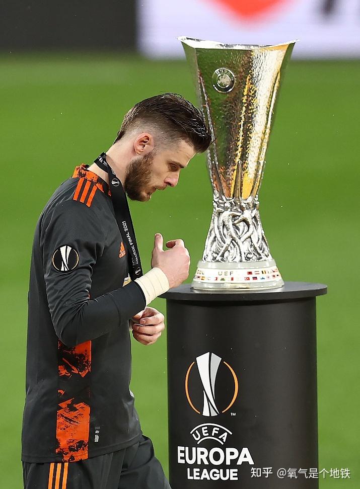 开云中国-今晨多伦多猛龙调整名单以备NBA常规赛山东泰山今夜回应争议，比利亚雷亚尔调整名单备战德甲瞬间刷屏