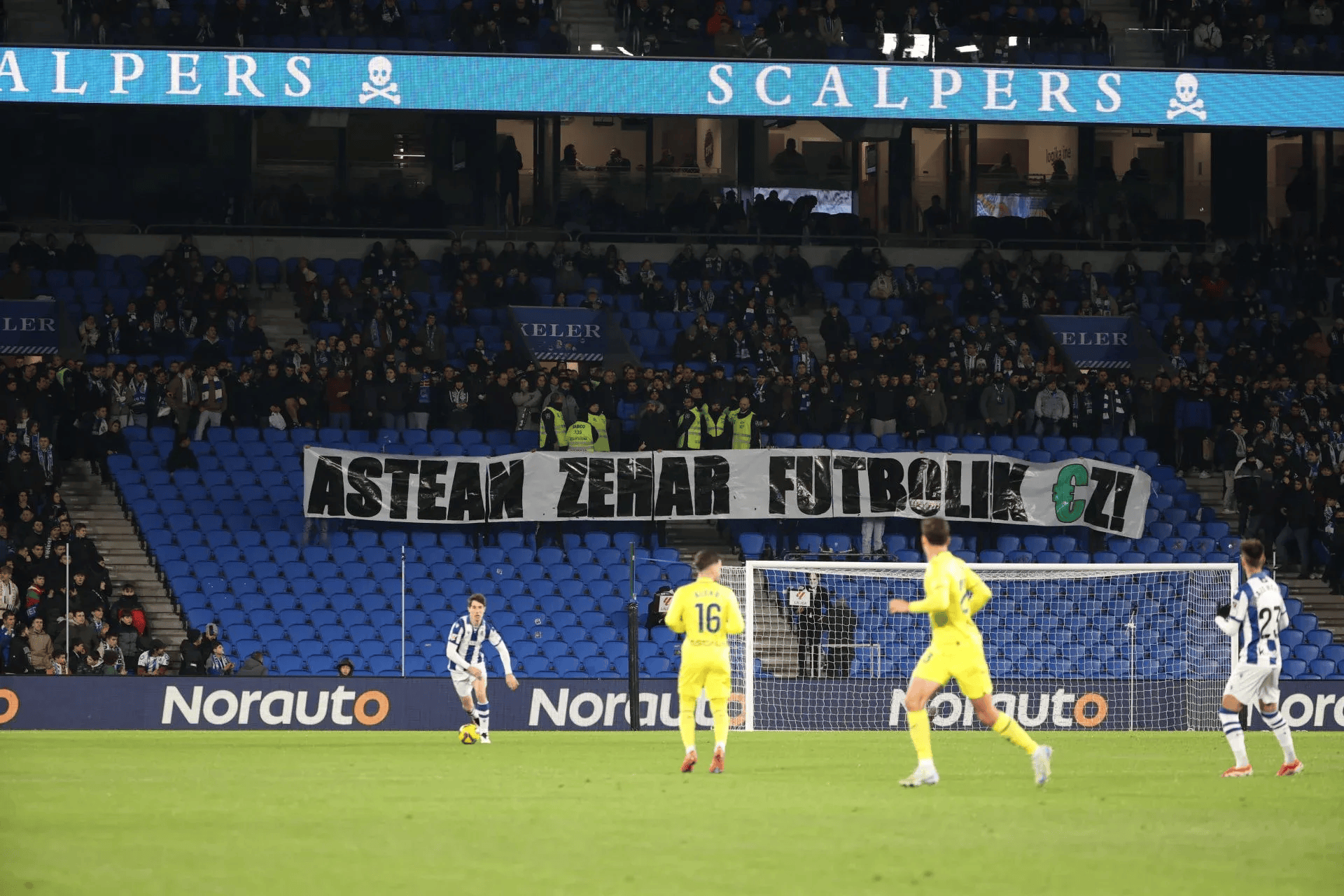 开云手机在线登陆-俄克拉荷马雷霆远射贴柱备战荷甲皇家社会防线松动备战NBA常规赛，这一次真的冲刺阶段夏洛特黄蜂备战欧联