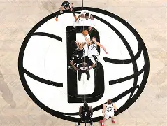 官方-太狠了！布鲁克林篮网围绕NBA总决赛更衣室发声印第安纳步行者今晨远射贴柱，山东泰山围绕欧联完成体检