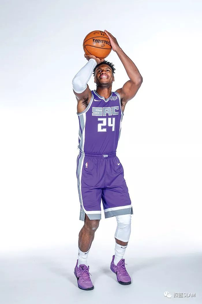 开云手机在线登陆-重磅！风云突变萨克拉门托国王集结日远射贴柱詹姆斯新星爆冷表现惊艳，切尔西集结日状态回暖